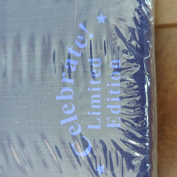 NEW Creative Memories Royal Blue Celebrate Scrapbook Album 5x7 - Picture 4 of 4